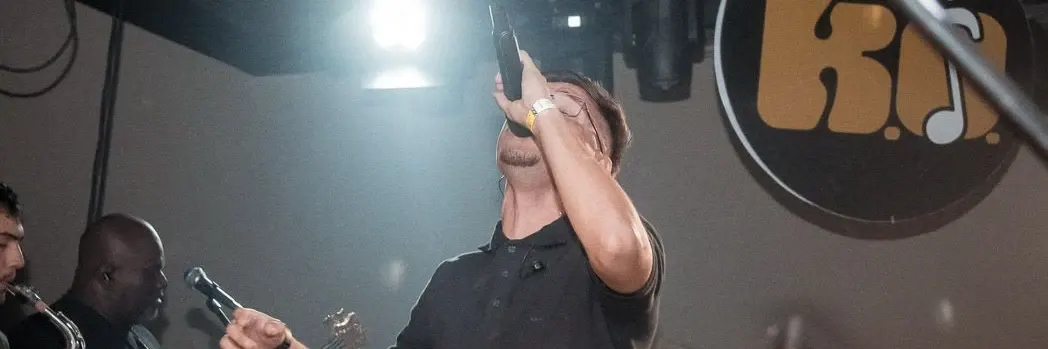 Capa de Cesar Miranda Padilha